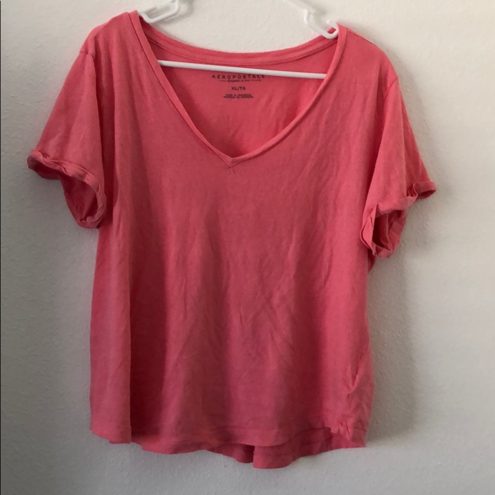 🔆* 2 for $7 * V neck